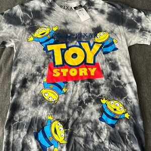Pixar Toy Story Aliens Tie-Die Graphic Tee from Rue21 Size Small